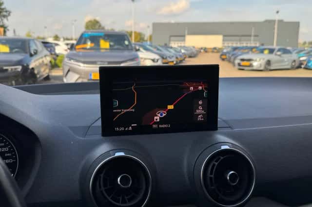 Audi Q2 (2019) thumbnail 5