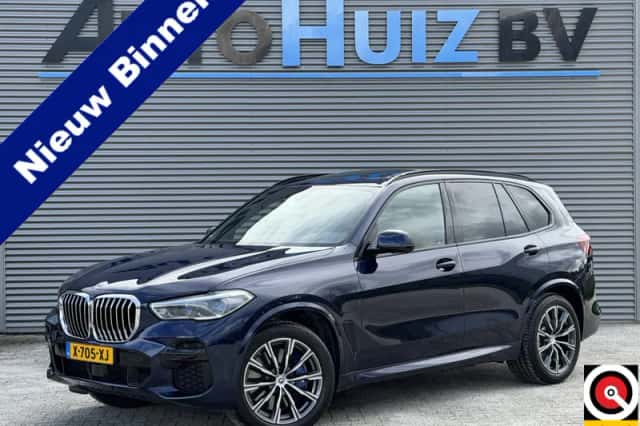 BMW X5 (2022) thumbnail 1