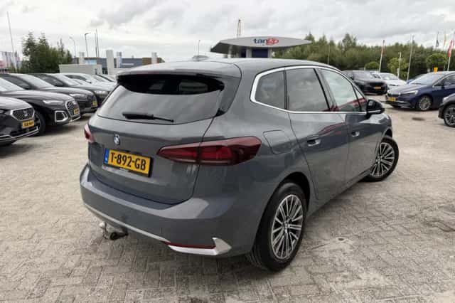 BMW 2-Serie (2023) thumbnail 5