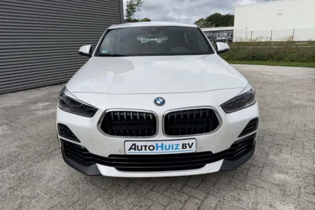 BMW X2 (0) thumbnail 3