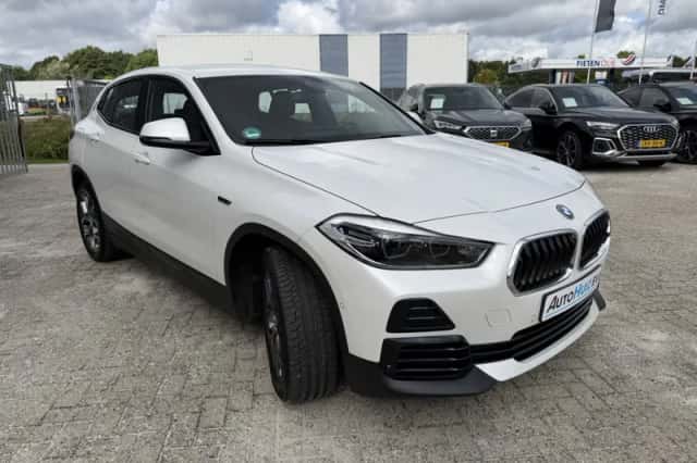 BMW X2 (0) thumbnail 4