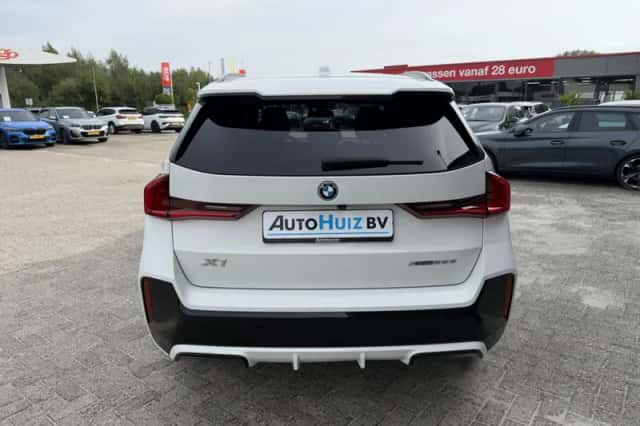 BMW X1 (0) thumbnail 6