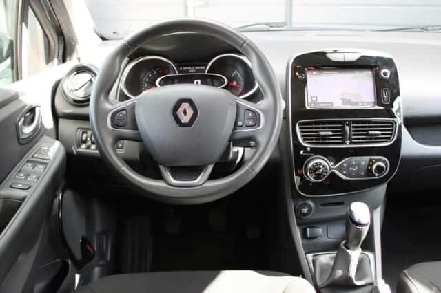 Renault Clio (2018) thumbnail 4