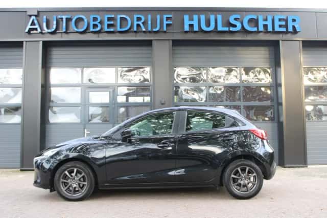 Mazda 2 (2019) thumbnail 4