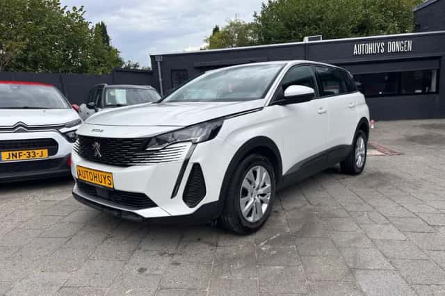 Peugeot 5008 (2021) thumbnail 3