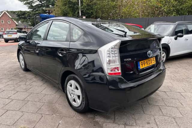 Toyota Prius (2009) thumbnail 5