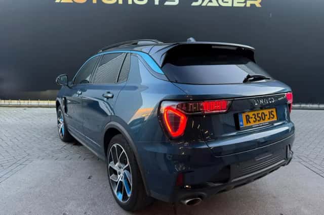 Lynk & Co 01 (2022) thumbnail 2