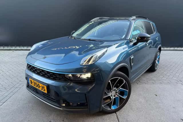 Lynk & Co 01 (2022) thumbnail 4