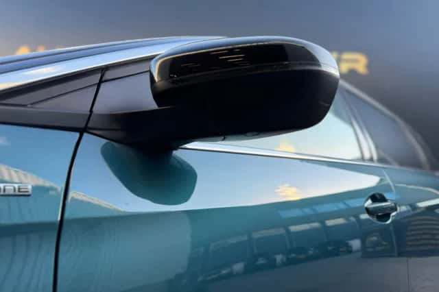 Peugeot 5008 (2019) thumbnail 5