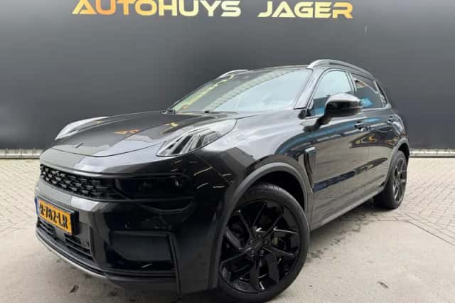 Lynk & Co 01 (2022) thumbnail 1