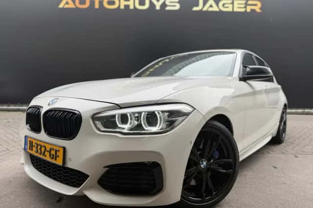 BMW 1-Serie (2017) thumbnail 1