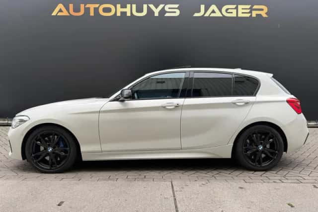 BMW 1-Serie (2017) thumbnail 5
