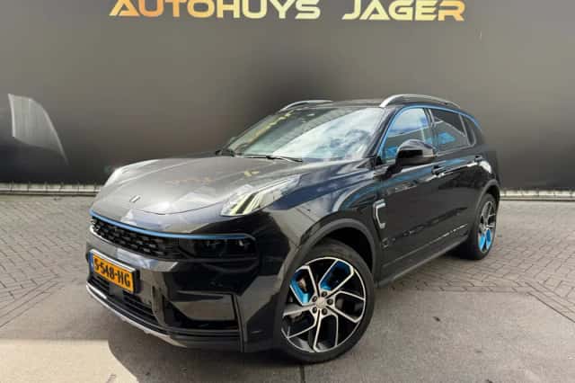 Lynk & Co 01 (2023) thumbnail 1