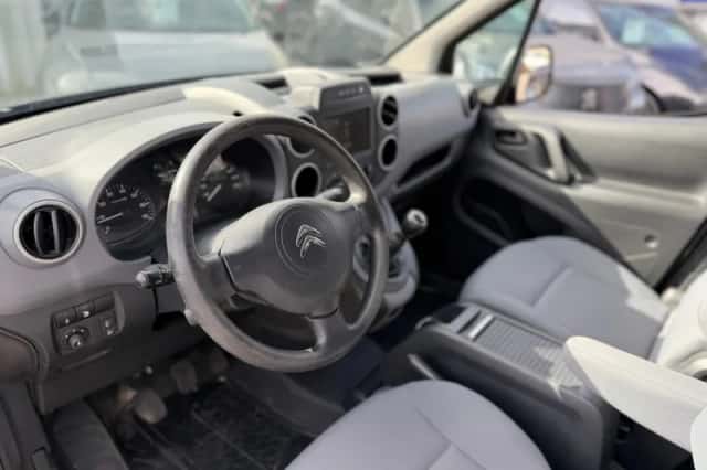 Citroën Berlingo (2016) thumbnail 3