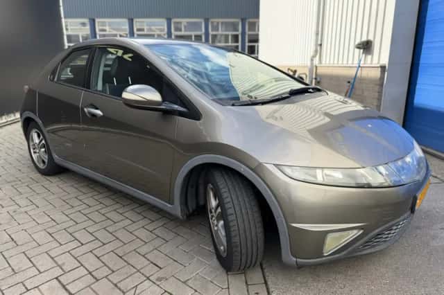 Honda Civic (2007) thumbnail 5