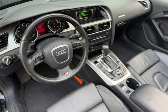 Audi A5 (2010) thumbnail 3