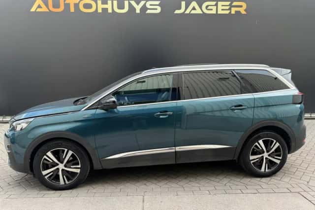 Peugeot 5008 (2020) thumbnail 6