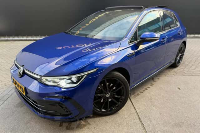 Volkswagen Golf (2021) thumbnail 5