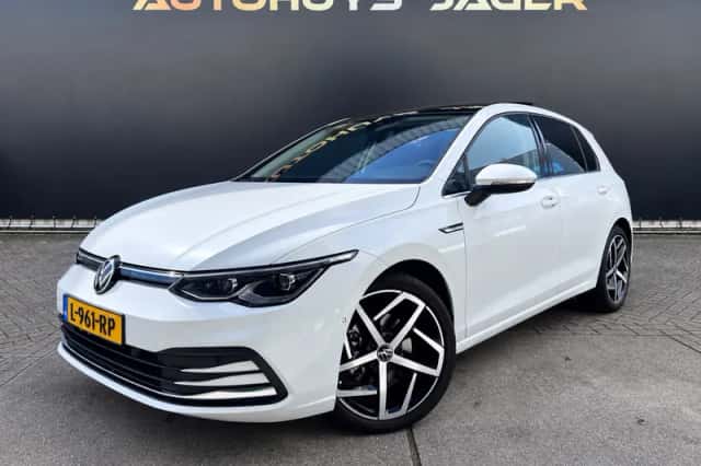 Volkswagen Golf (2020) thumbnail 1