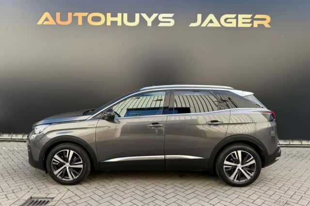 Peugeot 3008 (2018) thumbnail 4