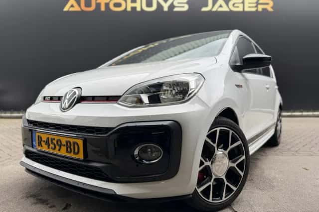 Volkswagen Up! (2020) thumbnail 1