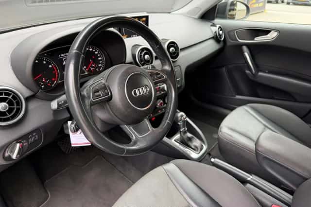 Audi A1 (2017) thumbnail 3