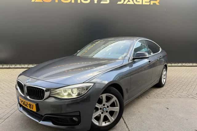 BMW 3-Serie (2013) thumbnail 1