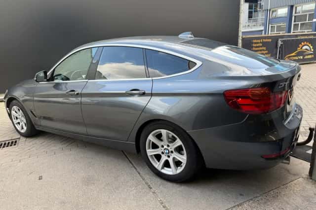 BMW 3-Serie (2013) thumbnail 2