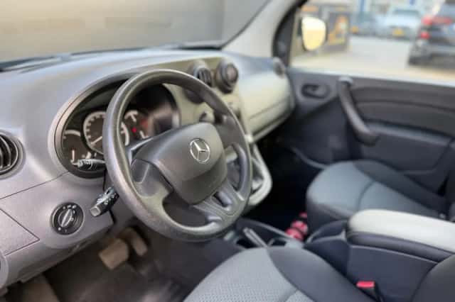 Mercedes-Benz Citan (2017) thumbnail 3