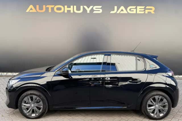Peugeot e-208 (2022) thumbnail 5