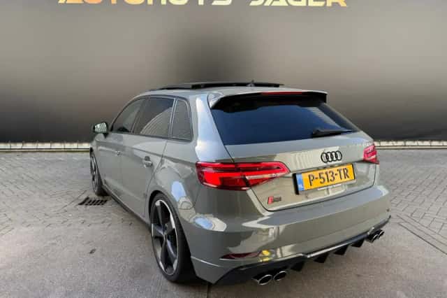 Audi A3 (2019) thumbnail 2