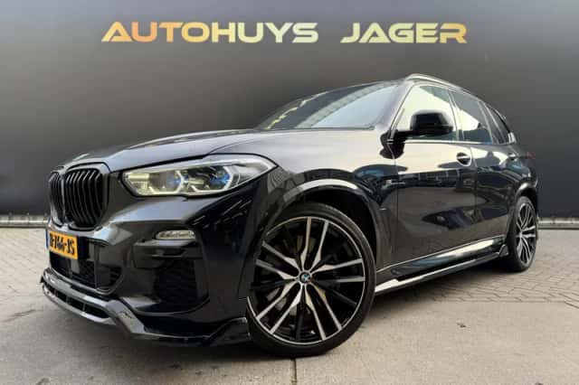 BMW X5 (2020) thumbnail 1