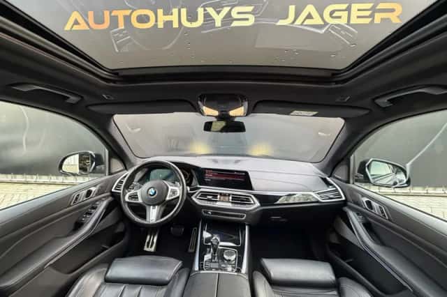 BMW X5 (2020) thumbnail 3