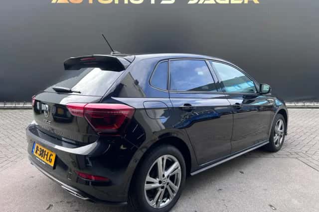 Volkswagen Polo (2022) thumbnail 6