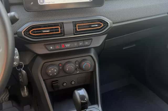 Dacia Sandero (2021) thumbnail 5