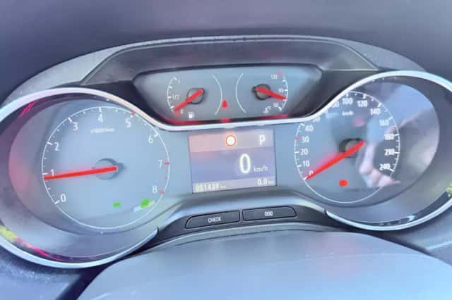 Opel Grandland (2019) thumbnail 4