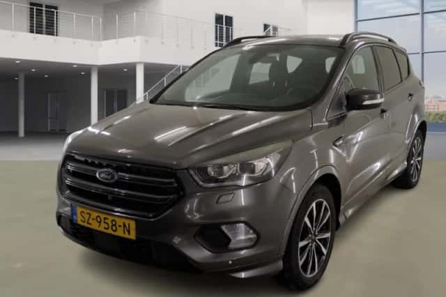 Ford Kuga (2018) thumbnail 1