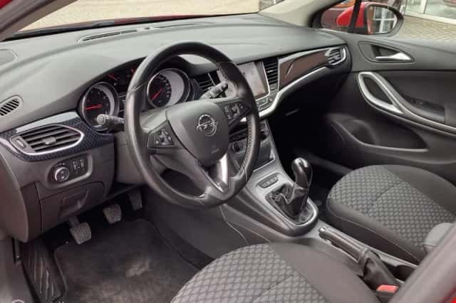 Opel Astra (2017) thumbnail 6
