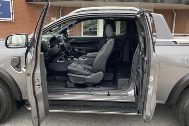 Ford Ranger (2024) thumbnail 3