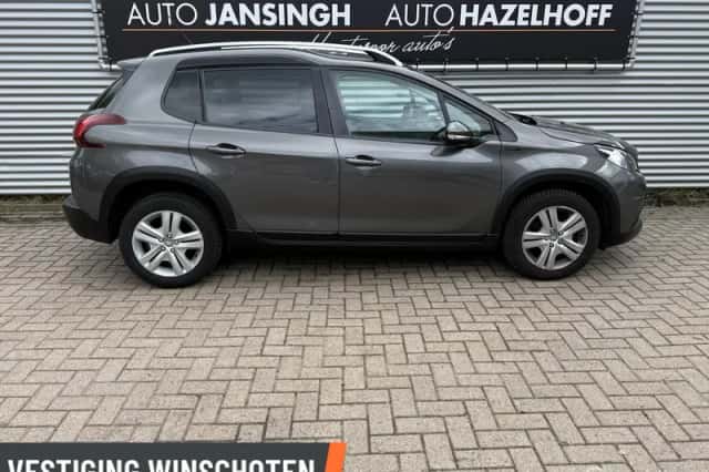 Peugeot 2008 (2019) thumbnail 4
