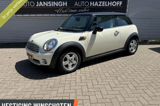 MINI Cooper (2008) thumbnail 1