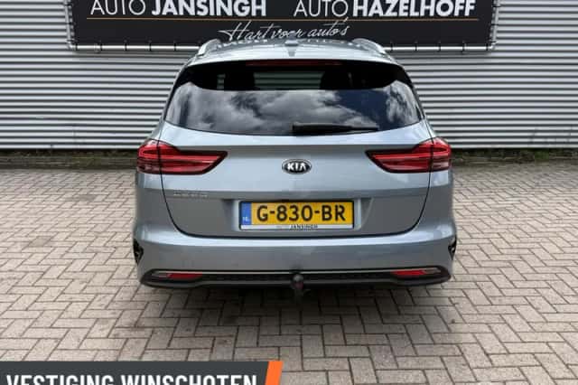 Kia Ceed Sportswagon (2019) thumbnail 3