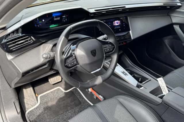 Peugeot 308 (2024) thumbnail 6