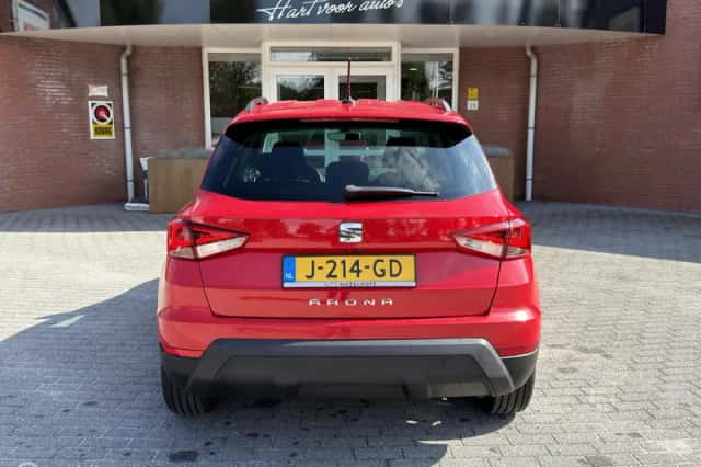 SEAT Arona (2020) thumbnail 3