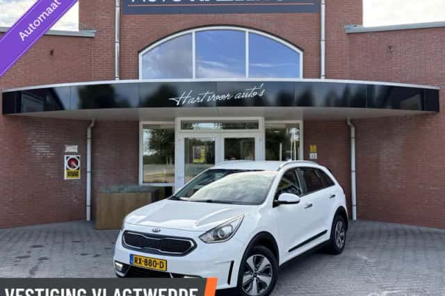 Kia Niro (2018) thumbnail 1