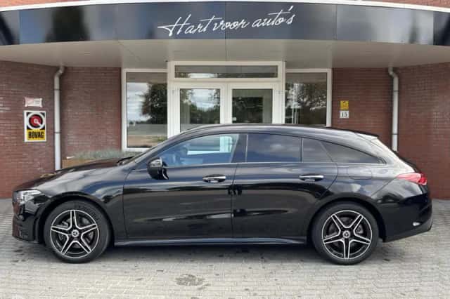 Mercedes-Benz CLA-Klasse (2022) thumbnail 2