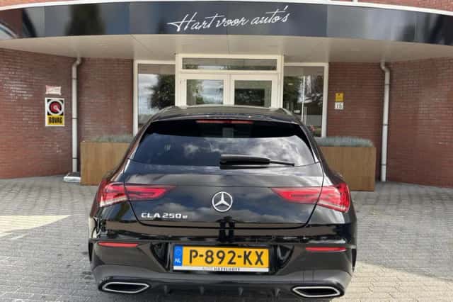 Mercedes-Benz CLA-Klasse (2022) thumbnail 3