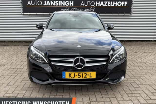 Mercedes-Benz C-Klasse (2015) thumbnail 5