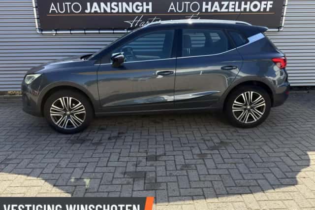 SEAT Arona (2020) thumbnail 2