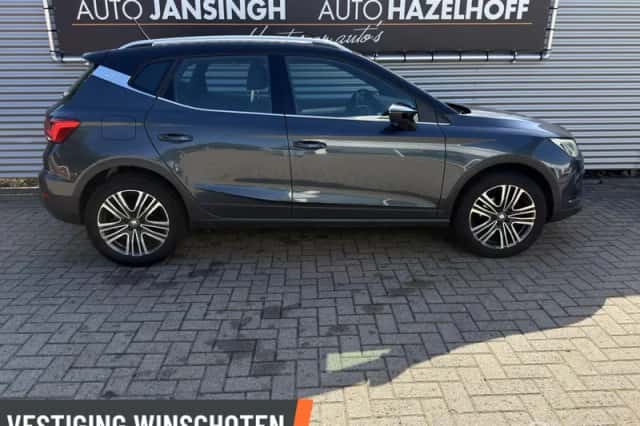 SEAT Arona (2020) thumbnail 4
